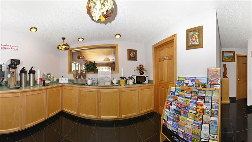 Econo Lodge Inn & Suites Madras Buitenkant foto